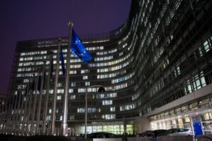 European Commissioner for Justice calls for revision of the new laws on judiciary