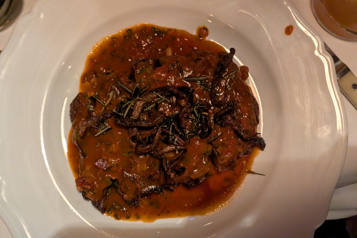 Breaking news headline with a focus on current events, featuring an engaged audience and a dynamic newsroom atmosphere